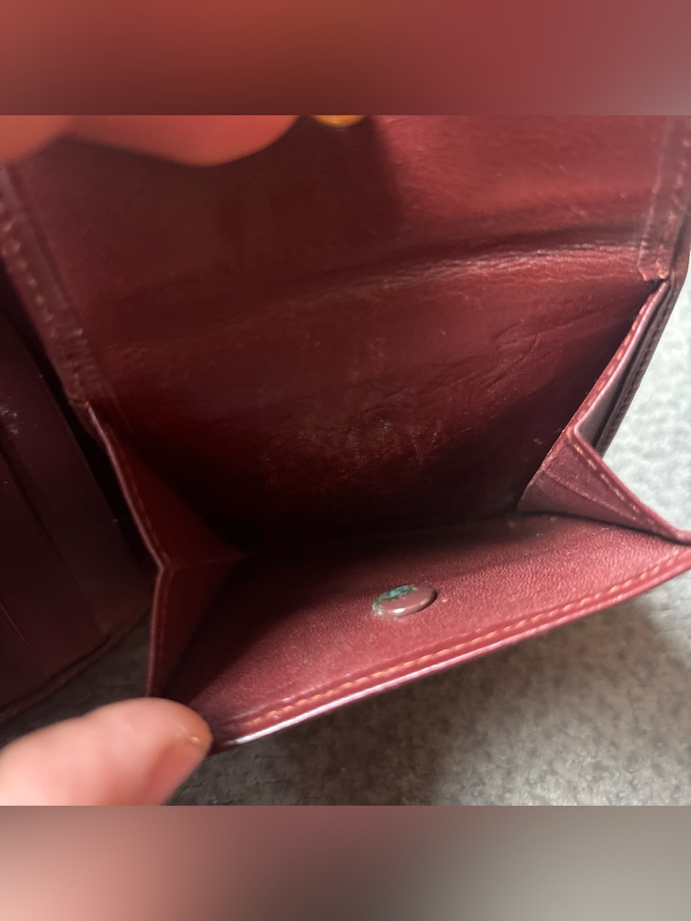 Cartier Burgundy Bifold w/ Coin Pouch Bill Compartment Card Holder Authentic - Picture 6 of 11